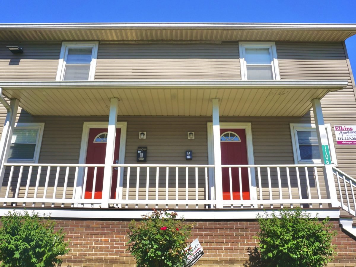 1106 N Dunn