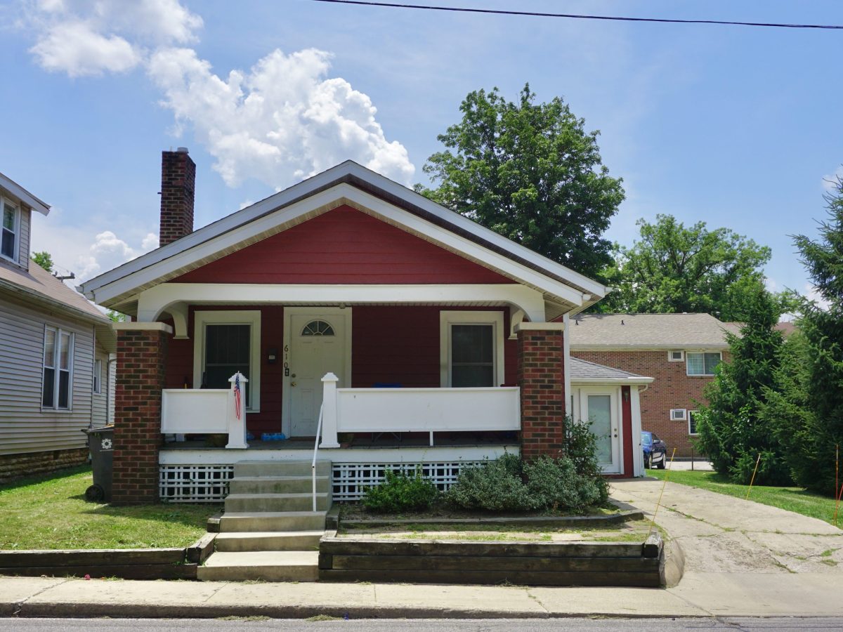 610 E Atwater